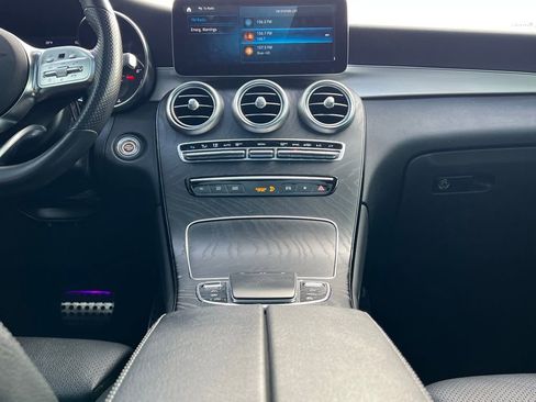 Used 2022 Mercedes-Benz GLC 300 GLC 300 image 21
