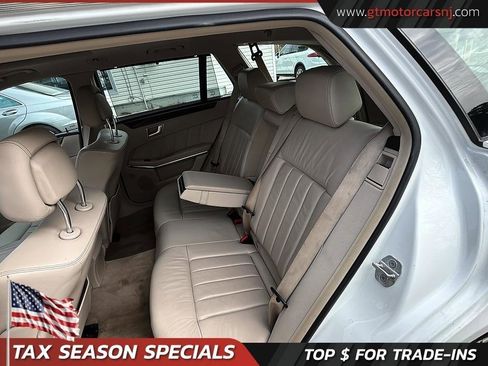 Used 2014 Mercedes-Benz E 350 4dr Wgn E 350 Luxury 4MATIC image 31