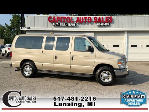 Used 2013 Ford E-150 and Econoline 150 Wagon RWD image 1