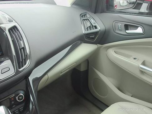 Used 2014 Ford Escape Titanium w/ Equipment Group 401A FWD image 11