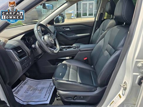Used 2023 Nissan Rogue SV w/ SV Premium B Package AWD/4WD image 12