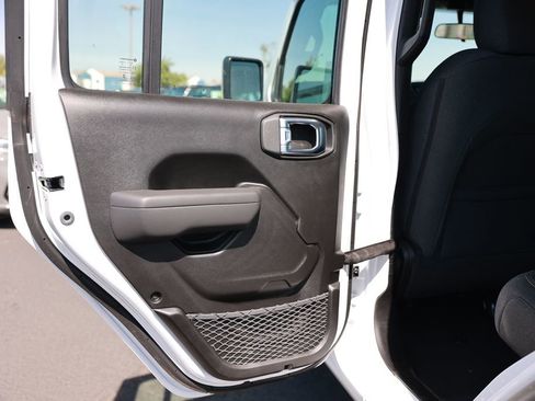 New 2026 Jeep Wrangler Sport AWD/4WD image 32