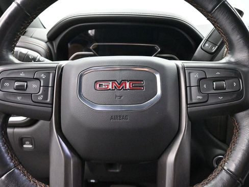 Used 2021 GMC Sierra 1500 AT4 w/ AT4 Premium Package image 17