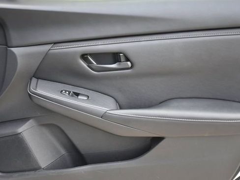 Used 2024 Nissan Sentra S image 28