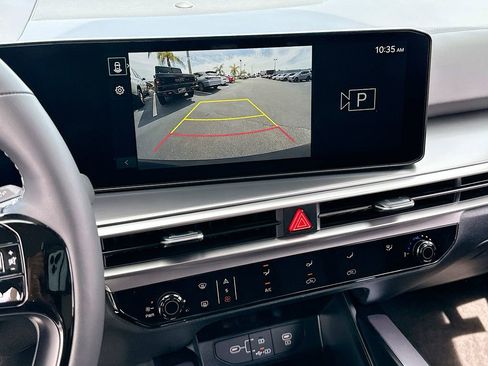 Certified 2026 Kia Sorento LX image 13