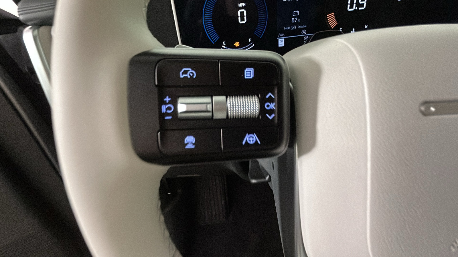 Certified 2026 Hyundai Santa Fe SEL AWD/4WD image 21
