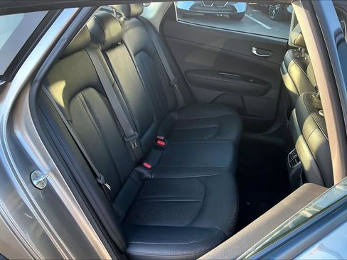 Used 2017 Kia Optima EX image 29