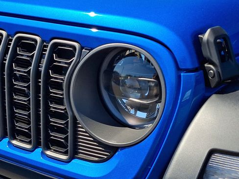 New 2026 Jeep Wrangler Unlimited Sport AWD/4WD image 4