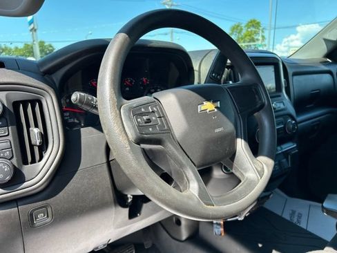 Used 2022 Chevrolet Silverado 1500 Custom AWD/4WD image 31