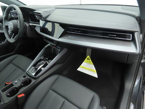 Used 2025 Audi A3 2.0T Premium w/ Convenience Package image 18