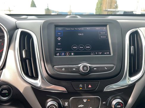 Used 2023 Chevrolet Equinox LT FWD image 14