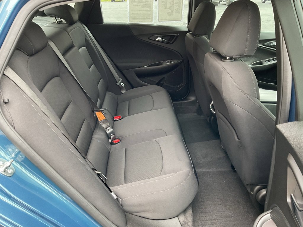 Used 2025 Chevrolet Malibu LT FWD image 19