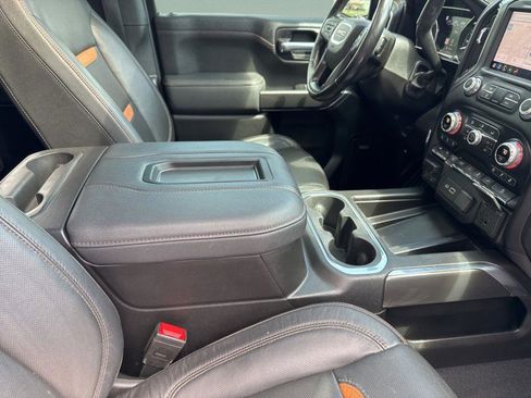 Used 2021 GMC Sierra 1500 AT4 w/ AT4 Value Package AWD/4WD image 40