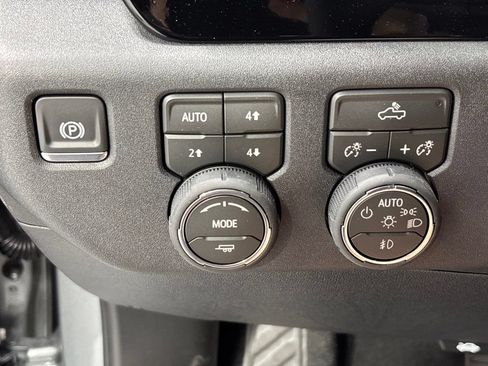 New 2026 Chevrolet Silverado 1500 RST AWD/4WD image 30