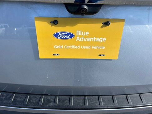 Certified 2021 Ford Explorer XLT w/ Equipment Group 202A image 24