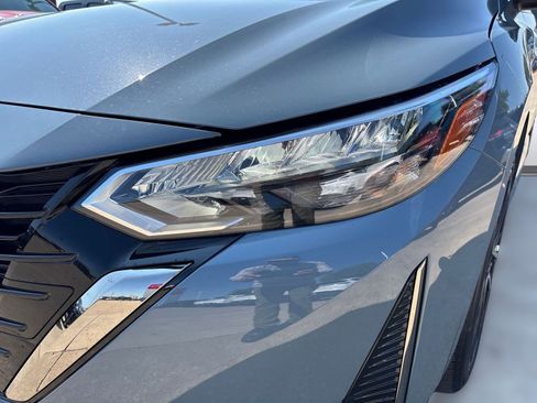 New 2025 Nissan Sentra SR w/ SR Premium Package image 11