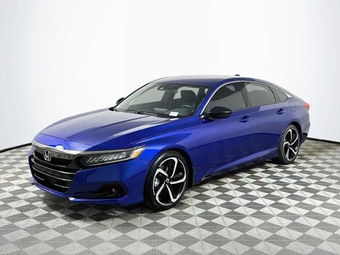 Used 2021 Honda Accord Sport image 3