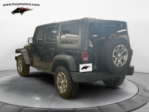Used 2017 Jeep Wrangler Unlimited Rubicon w/ Cold Weather Group image 5