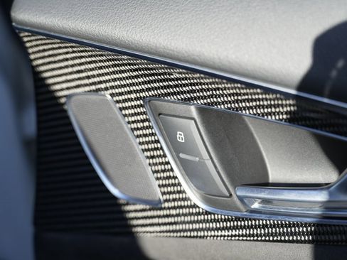 Used 2017 Audi RS 7 Prestige image 51