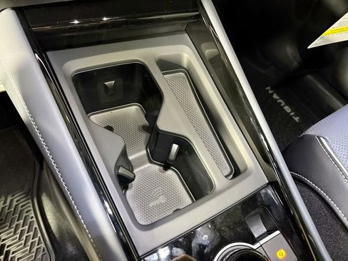 New 2026 Volkswagen Tiguan SEL R-Line image 15