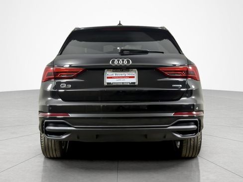 Used 2023 Audi Q3 2.0T Premium Plus w/ Premium Plus Package AWD/4WD image 4