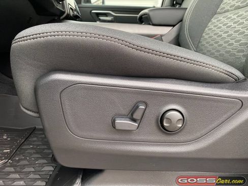 New 2026 RAM 1500 Big Horn AWD/4WD image 25