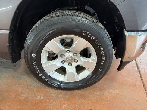 Used 2021 RAM 1500 Big Horn AWD/4WD image 10