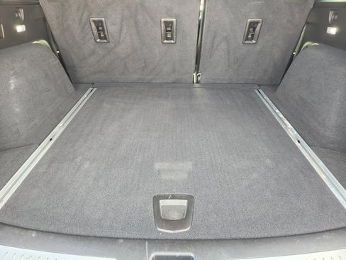 Used 2020 Cadillac XT5 Premium Luxury w/ LPO, Floor Liner Package image 33