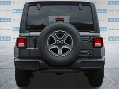 Used 2022 Jeep Wrangler Unlimited Sport image 7