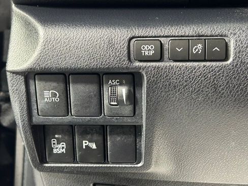 Used 2022 Lexus RC 300 F Sport w/ Navigation Package image 28