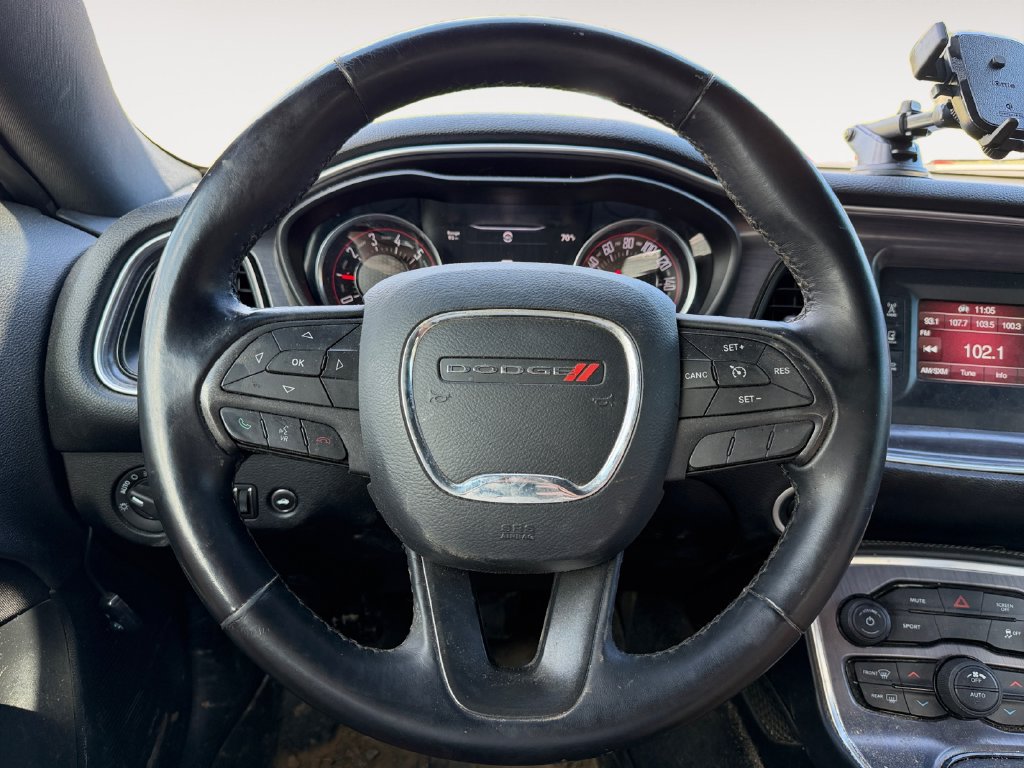 Used 2017 Dodge Challenger SXT RWD image 12