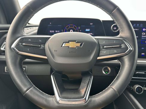 Certified 2024 Chevrolet Traverse LT FWD image 20