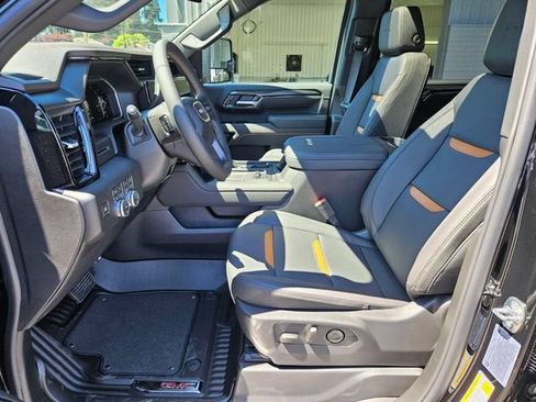 New 2026 GMC Sierra 2500 AT4 w/ Max Trailering Package AWD/4WD image 16