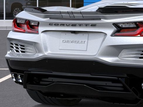 New 2026 Chevrolet Corvette E-Ray w/ ZER Performance Package AWD/4WD image 14
