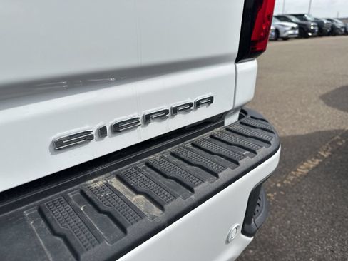 Used 2024 GMC Sierra 2500 Denali w/ Technology Package AWD/4WD image 7