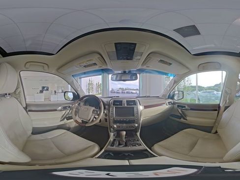 Used 2017 Lexus GX 460 Luxury AWD/4WD image 9