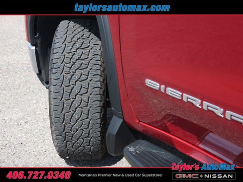 Used 2022 GMC Sierra 1500 SLT w/ SLT Convenience Package AWD/4WD image 42