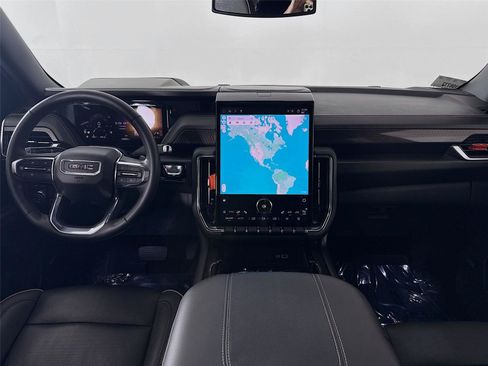 Used 2025 GMC Yukon Elevation AWD/4WD image 3