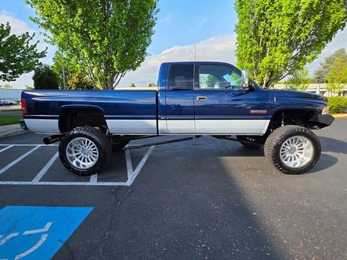 Used 2001 Dodge Ram 2500 Truck 4x4 Quad Cab image 4