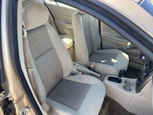 Used 2006 Chevrolet Cobalt LS FWD image 31