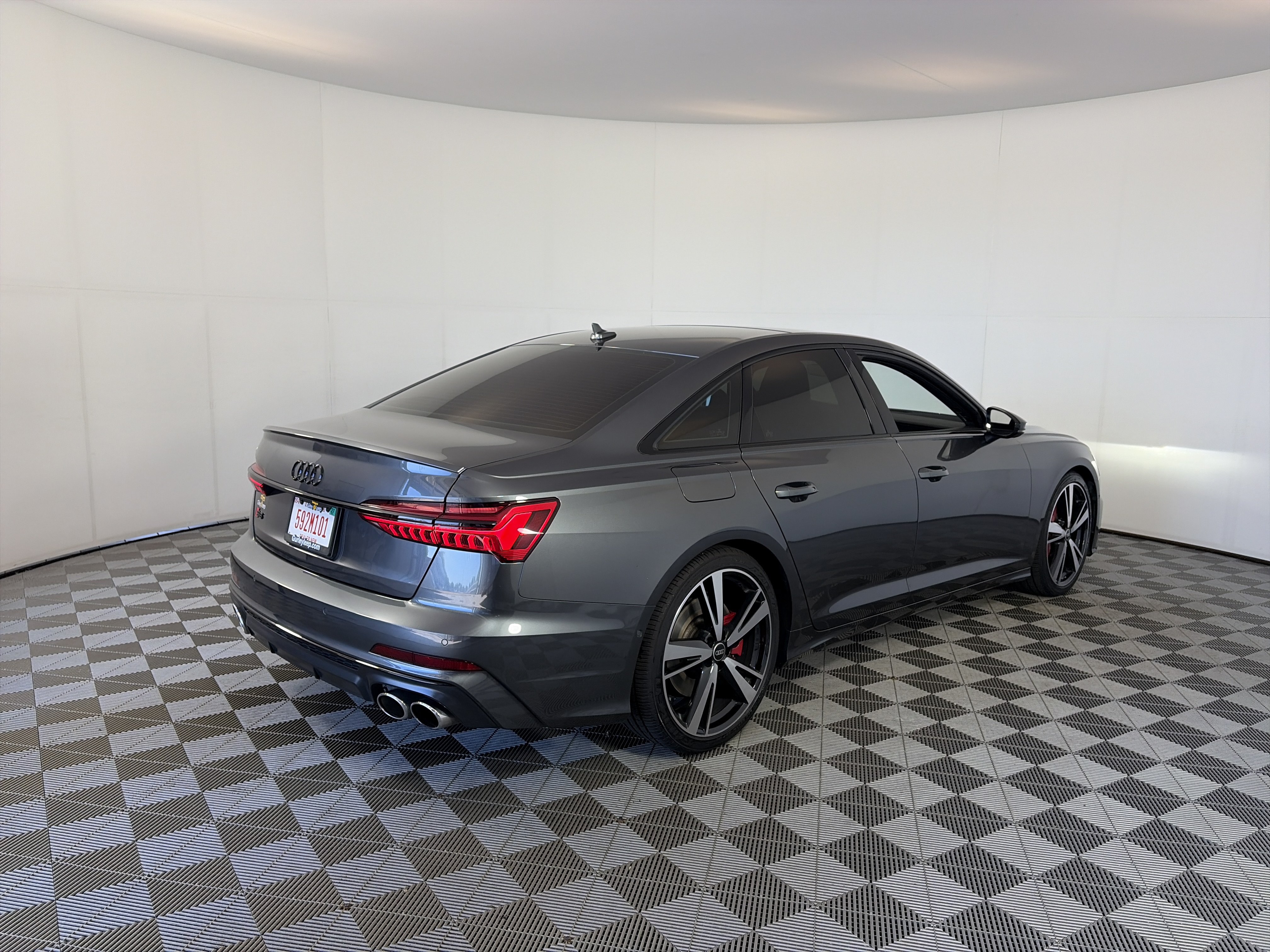 Used 2023 Audi S6 Premium Plus w/ Premium Plus Package AWD/4WD image 9