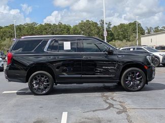 Used 2023 GMC Yukon Denali Ultimate AWD/4WD video 4