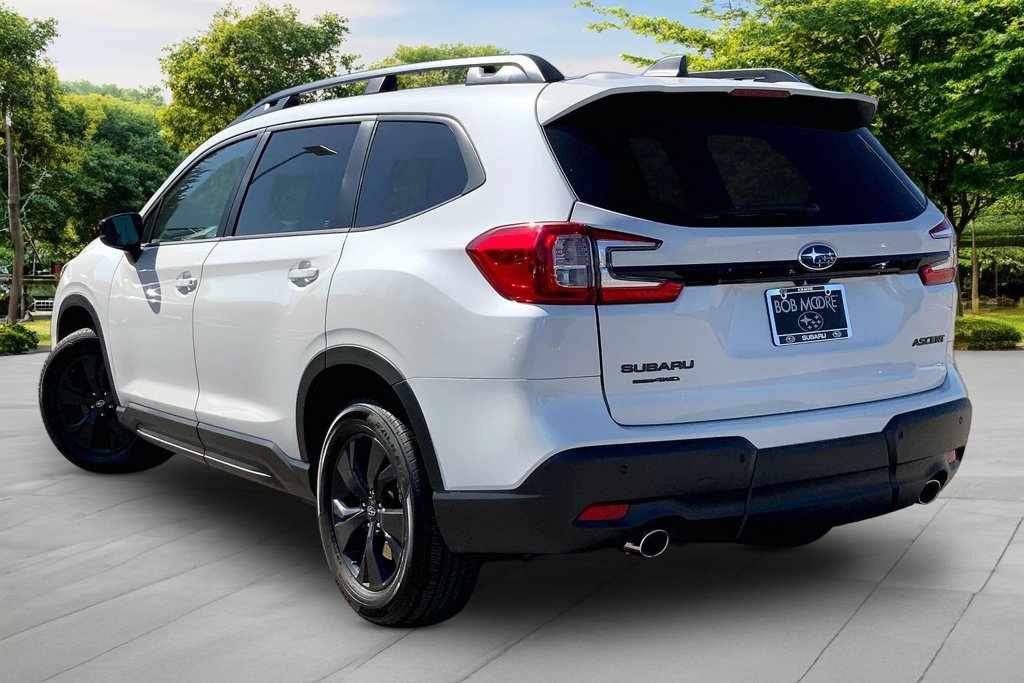 Certified 2026 Subaru Ascent Premium AWD/4WD image 4