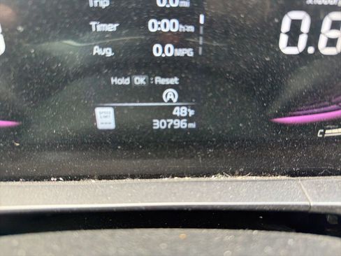 Used 2024 Kia Telluride LX image 10