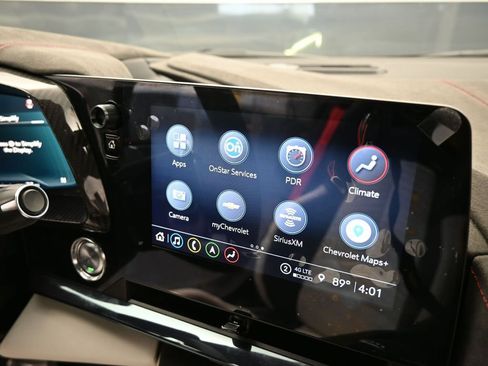 Used 2023 Chevrolet Corvette Stingray Premium Conv w/ Z51 Performance Package image 27