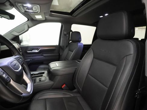 Used 2024 GMC Sierra 2500 Denali w/ Denali Reserve Package image 11