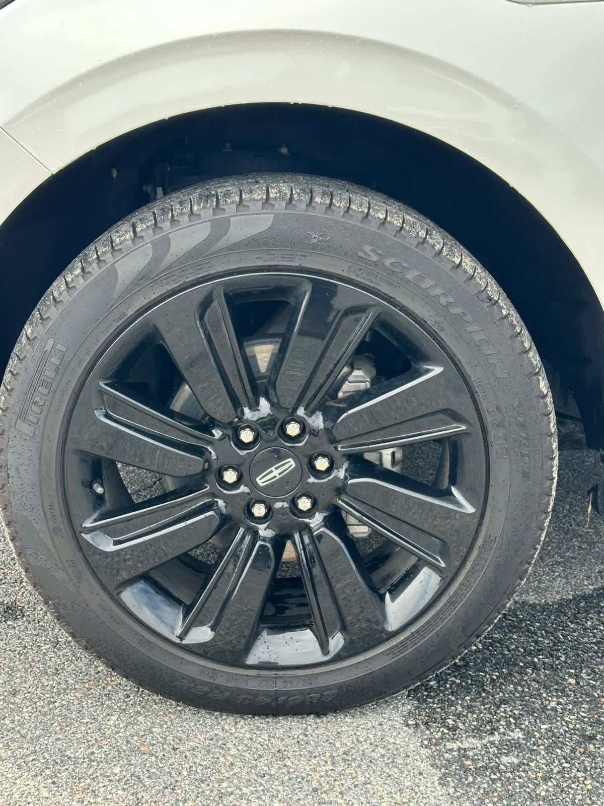 Used 2024 Lincoln Navigator Reserve AWD/4WD image 12