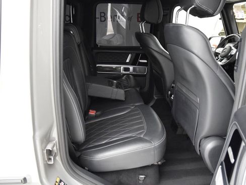 Certified 2022 Mercedes-Benz G 63 AMG 4MATIC image 19