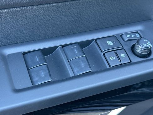 New 2026 Toyota Tundra Limited image 12