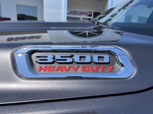 Used 2026 RAM 3500 Big Horn w/ Laramie Trim Package AWD/4WD image 7